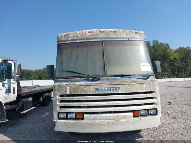 46066073 :رقم المزاد ، 1GBKP37N9P3304478 vin ، 1993 Chevrolet P30 مزاد بيع