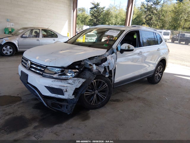 3VV2B7AXXJM006444 Volkswagen Tiguan 2.0t Se/2.0t Sel