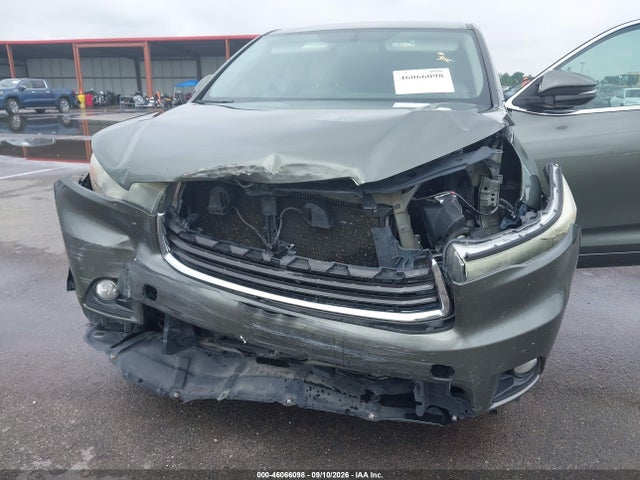 46066098 :رقم المزاد ، 5TDBKRFH7FS094954 vin ، 2015 Toyota Highlander Le Plus V6 مزاد بيع