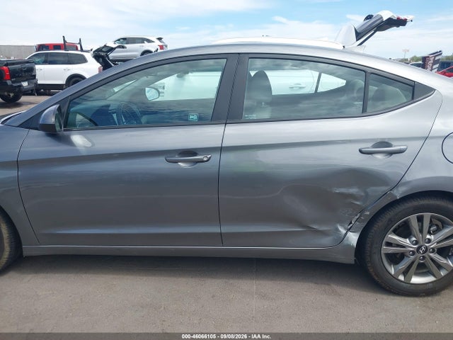 Hyundai ELANTRA SEL 2018 5NPD84LF2JH305960 Image 14