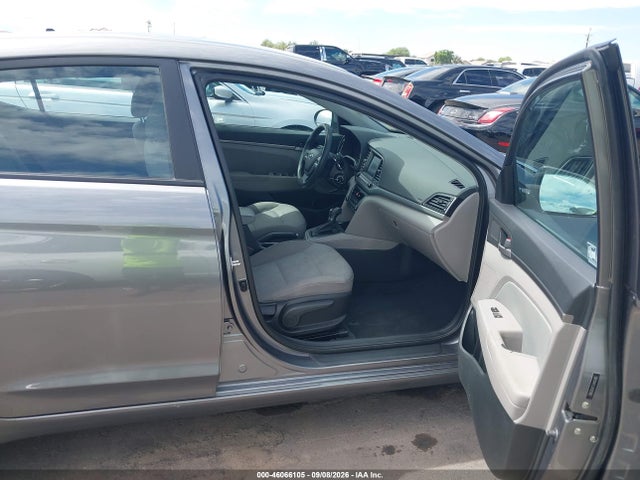 Hyundai ELANTRA SEL 2018 5NPD84LF2JH305960 Image 5