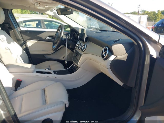46066112 :رقم المزاد ، WDCTG4GB6GJ194300 vin ، 2016 Mercedes-benz Gla 250 4matic مزاد بيع