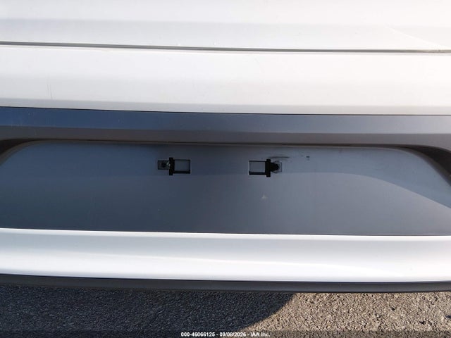 46066125 :رقم المزاد ، KMHC65LC6LU233176 vin ، 2020 Hyundai Ioniq Hybrid Blue مزاد بيع