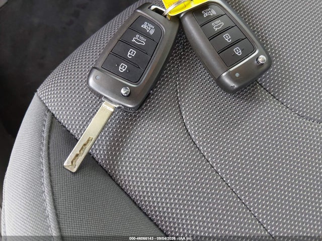 46066143 :رقم المزاد ، 5NPLL4AG7MH050992 vin ، 2021 Hyundai Elantra Se مزاد بيع