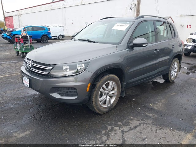 46066151 :رقم المزاد ، WVGBV7AX1GW590257 vin ، 2016 Volkswagen Tiguan S مزاد بيع