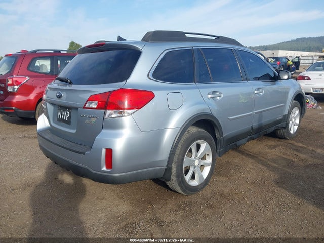 Subaru Outback 2.5i Premium 2014 4S4BRBDC6E3279616 Image 4