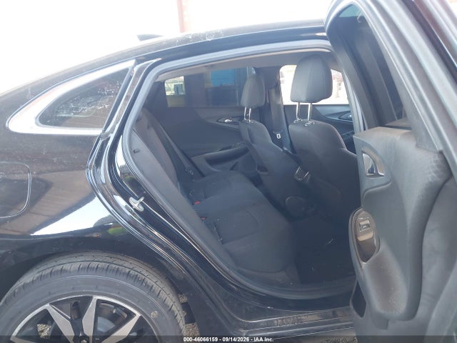 Продаж на аукціоні авто 2017 Chevrolet Malibu 1lt, vin: 1G1ZE5ST3HF122897, номер лоту: 46066159