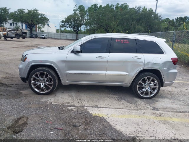 Продажа на аукционе авто 2011 Jeep Grand Cherokee Laredo, vin: 1J4RS4GG4BC643832, номер лота: 46066169
