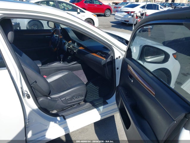 46066184 :رقم المزاد ، JTHBW1GG2F2082163 vin ، 2015 Lexus Es 300h مزاد بيع