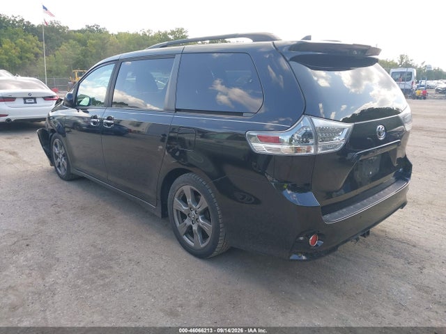Продажа на аукционе авто 2019 Toyota Sienna Se Premium 8 Passenger, vin: 5TDXZ3DC1KS010465, номер лота: 46066213