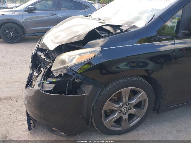 Продажа на аукционе авто 2019 Toyota Sienna Se Premium 8 Passenger, vin: 5TDXZ3DC1KS010465, номер лота: 46066213