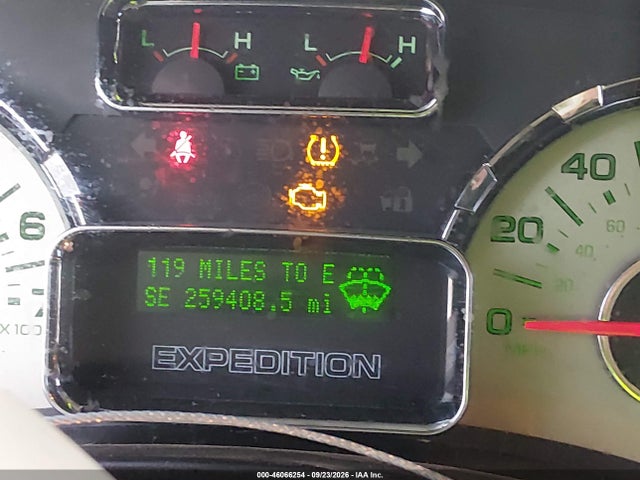2011 Ford Expedition Xlt მანქანა იყიდება აუქციონზე, vin: 1FMJU1H52BEF56214, აუქციონის ნომერი: 46066254