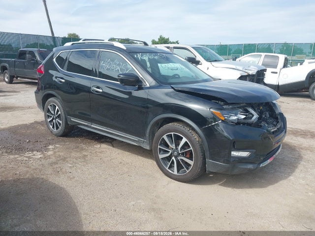 46066257 :رقم المزاد ، 5N1AT2MVXHC740433 vin ، 2017 Nissan Rogue Sl مزاد بيع