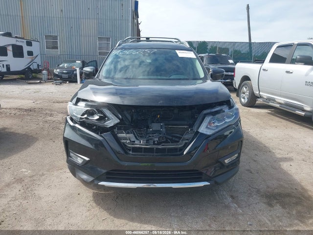 46066257 :رقم المزاد ، 5N1AT2MVXHC740433 vin ، 2017 Nissan Rogue Sl مزاد بيع