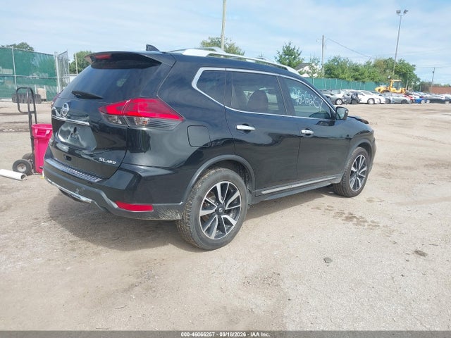 46066257 :رقم المزاد ، 5N1AT2MVXHC740433 vin ، 2017 Nissan Rogue Sl مزاد بيع