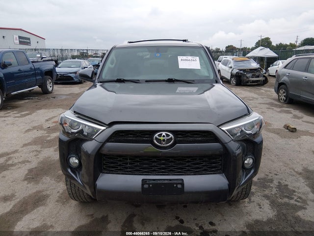 Toyota 4RUNNER SR5 2016 JTEZU5JR8G5139789 Image 12