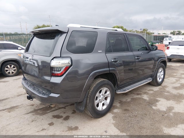 Toyota 4RUNNER SR5 2016 JTEZU5JR8G5139789 Image 4