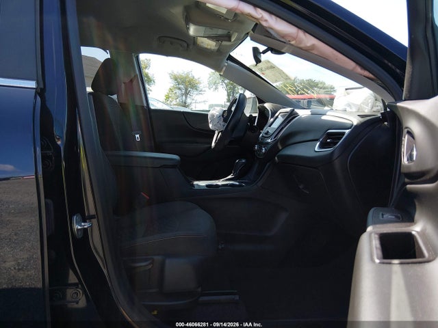 2021 Chevrolet Equinox Awd Lt მანქანა იყიდება აუქციონზე, vin: 2GNAXUEV2M6120057, აუქციონის ნომერი: 46066281