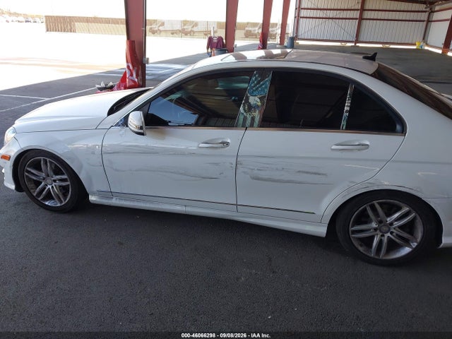 Aukcja sprzedaży 2014 Mercedes-benz C 250 Sport, vin: WDDGF4HB3EG239394, numer aukcji: 46066298