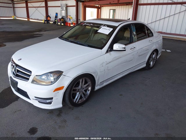 Aukcja sprzedaży 2014 Mercedes-benz C 250 Sport, vin: WDDGF4HB3EG239394, numer aukcji: 46066298