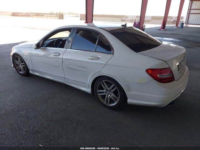 Aukcja sprzedaży 2014 Mercedes-benz C 250 Sport, vin: WDDGF4HB3EG239394, numer aukcji: 46066298