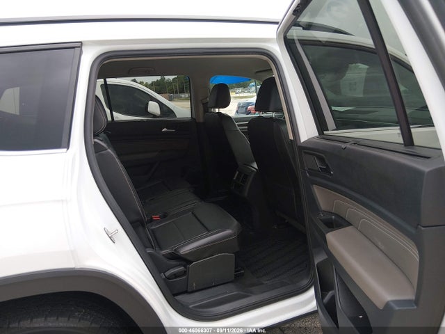 46066307 :رقم المزاد ، 1V2LP2CA6NC544712 vin ، 2022 Volkswagen Atlas 2.0t Se مزاد بيع