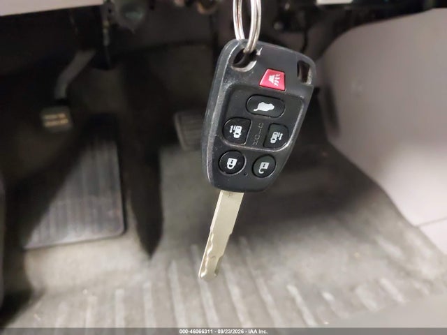 2011 Honda Odyssey Ex-l მანქანა იყიდება აუქციონზე, vin: 5FNRL5H65BB098161, აუქციონის ნომერი: 46066311