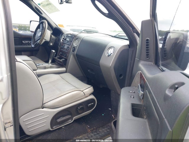46066333 :رقم المزاد ، 5LTPW18506FJ17468 vin ، 2006 Lincoln Mark Lt مزاد بيع
