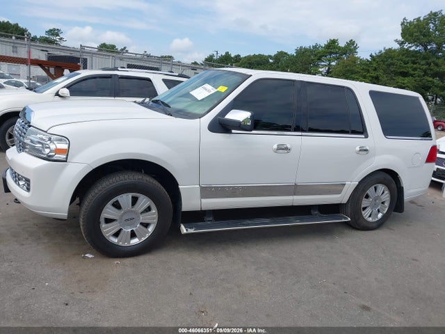 46066351 :رقم المزاد ، 5LMJJ2J53AEJ03613 vin ، 2010 Lincoln Navigator مزاد بيع
