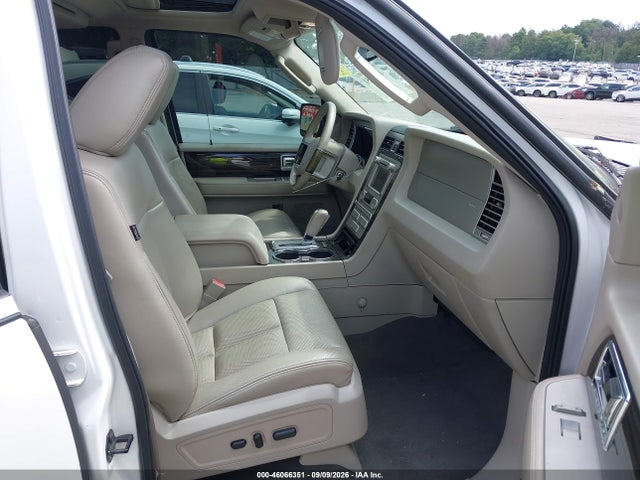 46066351 :رقم المزاد ، 5LMJJ2J53AEJ03613 vin ، 2010 Lincoln Navigator مزاد بيع