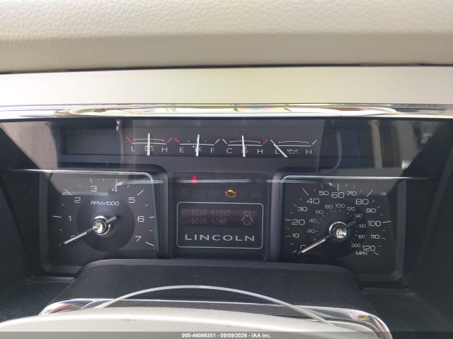 46066351 :رقم المزاد ، 5LMJJ2J53AEJ03613 vin ، 2010 Lincoln Navigator مزاد بيع