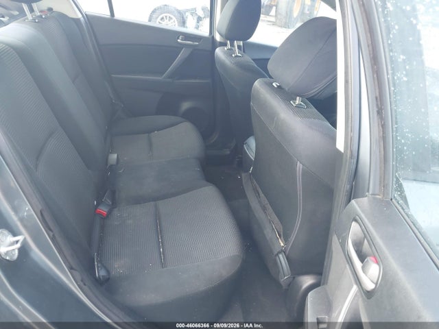 2013 Mazda Mazda3 I Sport მანქანა იყიდება აუქციონზე, vin: JM1BL1U75D1715756, აუქციონის ნომერი: 46066366