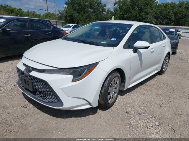 Toyota COROLLA LE 2021 5YFEPMAE4MP246368 Image 2