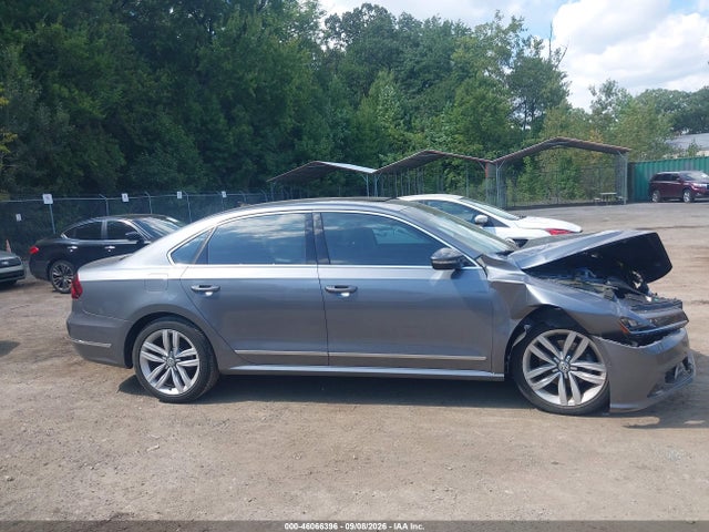 Продажа на аукционе авто 2017 Volkswagen Passat V6 Sel Premium, vin: 1VWCM7A35HC036261, номер лота: 46066396