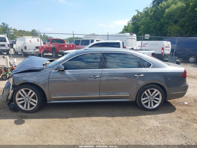Продажа на аукционе авто 2017 Volkswagen Passat V6 Sel Premium, vin: 1VWCM7A35HC036261, номер лота: 46066396