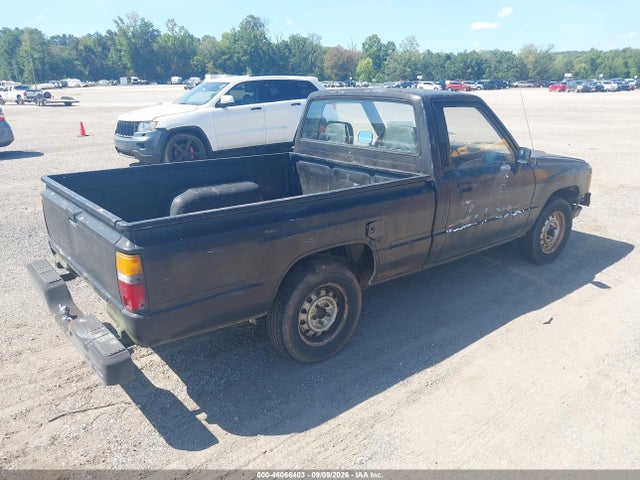 Aukcja sprzedaży 1985 Toyota Pickup 1/2 Ton Rn50, vin: JT4RN50R1F0068448, numer aukcji: 46066403
