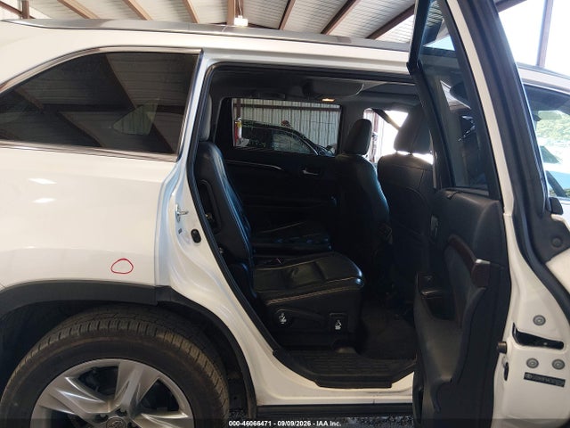 Продажа на аукционе авто 2014 Toyota Highlander Limited V6, vin: 5TDYKRFH4ES010758, номер лота: 46066471