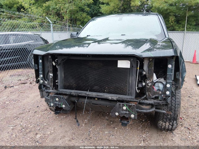 46066490 :رقم المزاد ، 1GCVKREC9JZ220063 vin ، 2018 Chevrolet Silverado 1500 2lt مزاد بيع