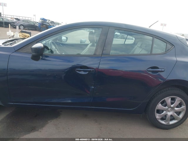 Продаж на аукціоні авто 2015 Mazda Mazda3 I Sport, vin: JM1BM1K71F1273979, номер лоту: 46066513