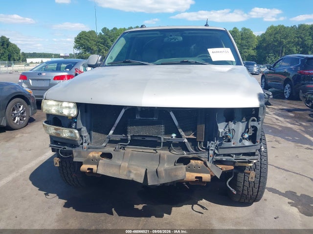 2005 Chevrolet Tahoe Lt მანქანა იყიდება აუქციონზე, vin: 1GNEC13TX5R100495, აუქციონის ნომერი: 46066521