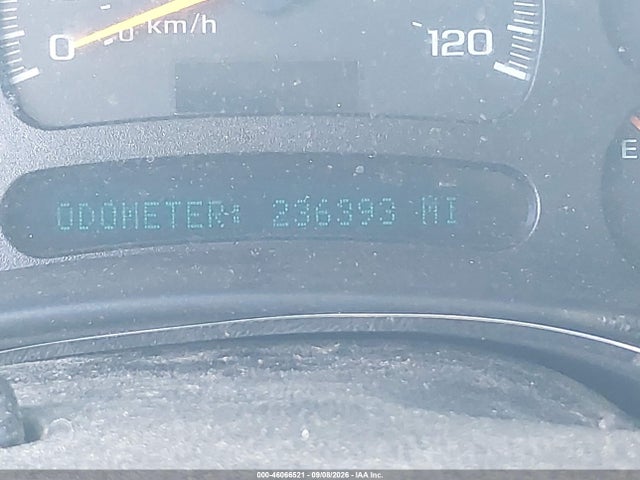 2005 Chevrolet Tahoe Lt მანქანა იყიდება აუქციონზე, vin: 1GNEC13TX5R100495, აუქციონის ნომერი: 46066521