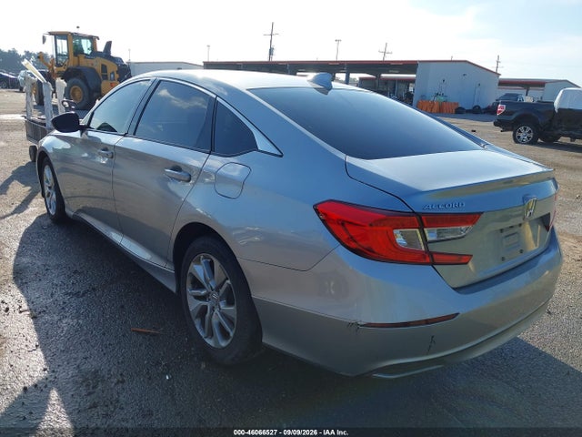 46066527 :رقم المزاد ، 1HGCV1F10JA228663 vin ، 2018 Honda Accord Lx مزاد بيع