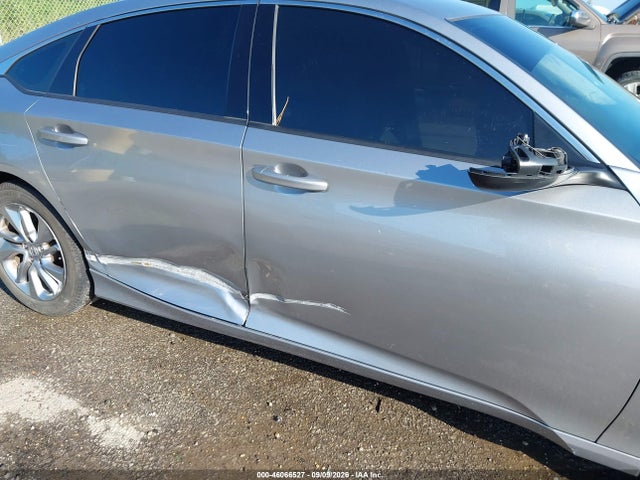 46066527 :رقم المزاد ، 1HGCV1F10JA228663 vin ، 2018 Honda Accord Lx مزاد بيع