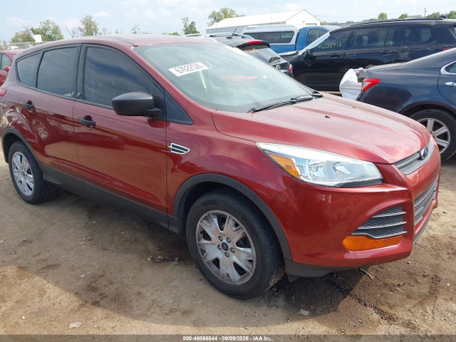 Продаж на аукціоні авто 2015 Ford Escape S, vin: 1FMCU0F70FUB38298, номер лоту: 46066544