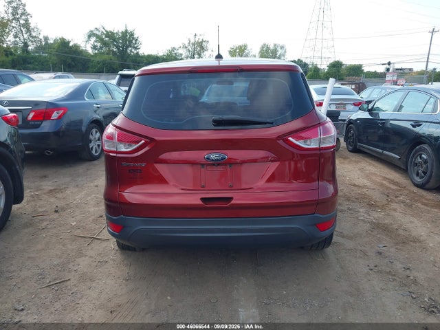 Продаж на аукціоні авто 2015 Ford Escape S, vin: 1FMCU0F70FUB38298, номер лоту: 46066544