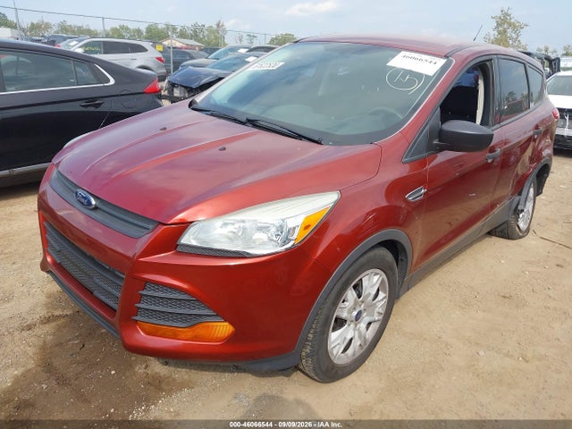 Продаж на аукціоні авто 2015 Ford Escape S, vin: 1FMCU0F70FUB38298, номер лоту: 46066544