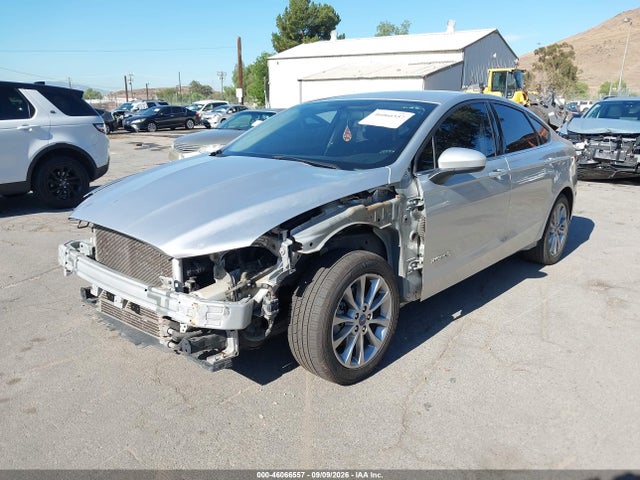 Ford Fusion Hybrid Se 2017 3FA6P0LU2HR385583 Image 2