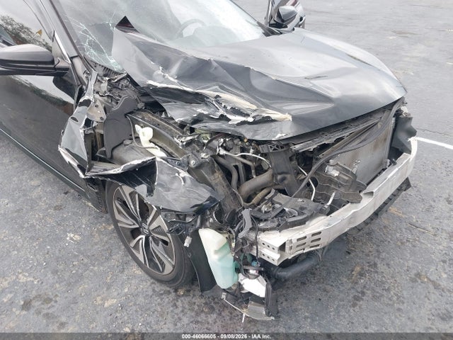 Продажа на аукционе авто 2018 Honda Civic Ex-t, vin: JHMFC1F35JX021507, номер лота: 46066605