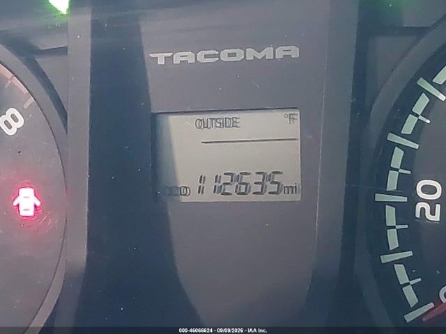 2017 Toyota Tacoma Sr მანქანა იყიდება აუქციონზე, vin: 5TFAX5GN6HX103179, აუქციონის ნომერი: 46066624
