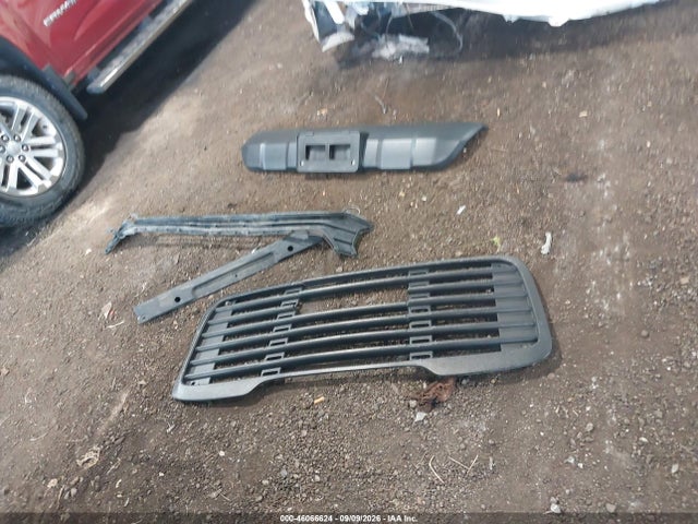 2017 Toyota Tacoma Sr მანქანა იყიდება აუქციონზე, vin: 5TFAX5GN6HX103179, აუქციონის ნომერი: 46066624